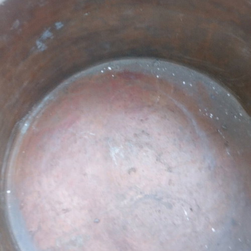 Large copper pot with lid like new