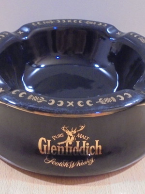 Glenfiddich scotch whisky promotional old ceramic ashtray used