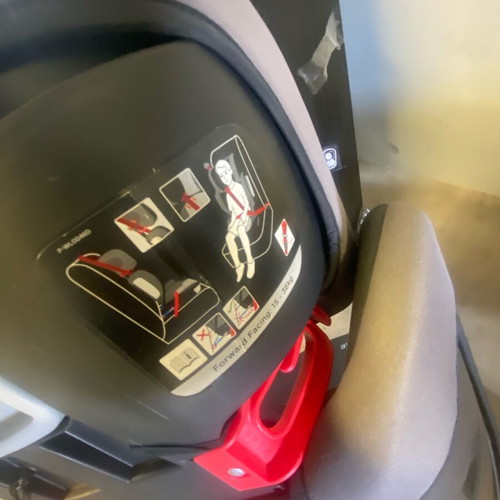 Car seat 15-36kg like new