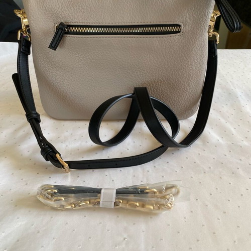 Carpisa crossbody bag new, grey faux leather with detachable strap