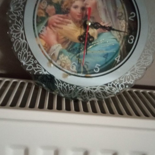 Old clock used, 20 cm, missing battery cover