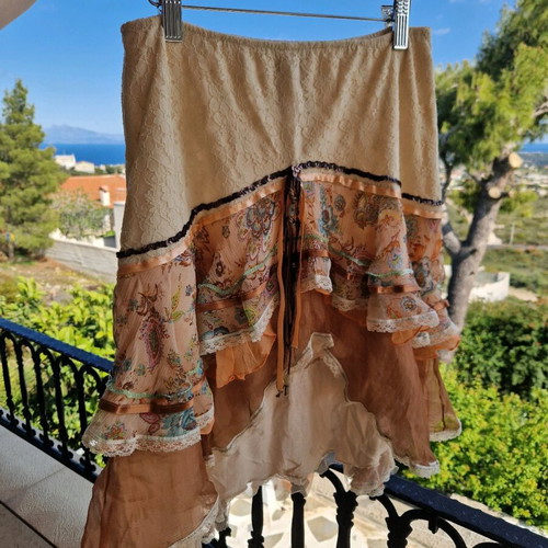 Lulu Paris silk skirt medium like new