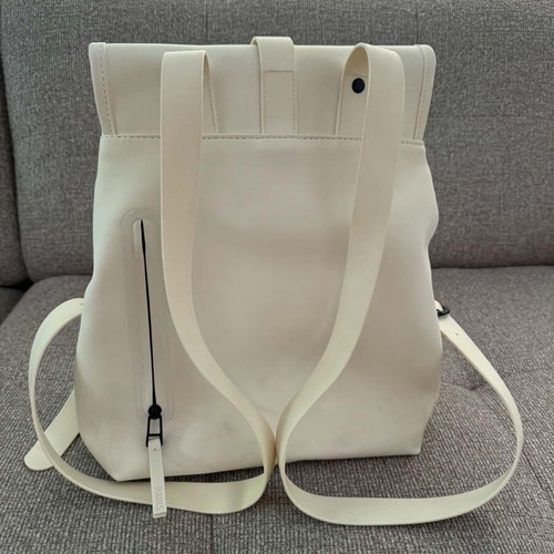 Rains backpack like new, white