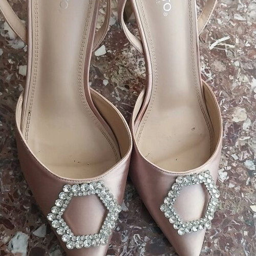 Migato pumps like new, satin, size 39, beige