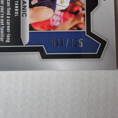 Milos Vujanic Panini-Prizm Euroleague Basketball 2023-24 Blue Ice Prizm card new