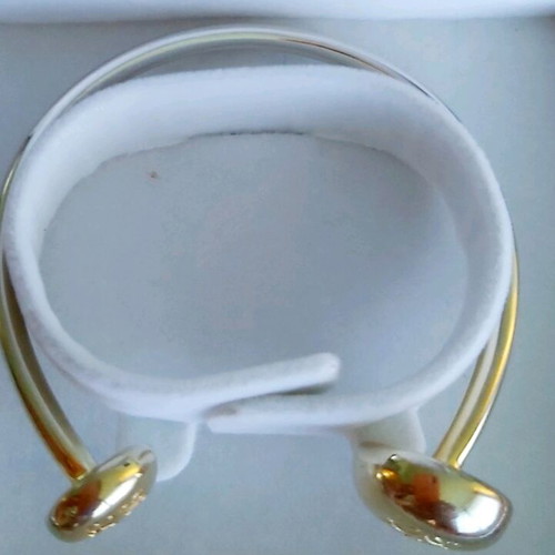 Bracelet used, gold color, size 17, bought in Italy