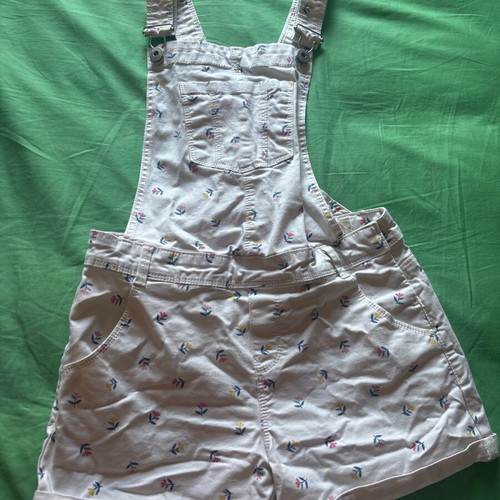 Girls' selopeta for 10 years like new, white