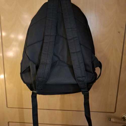 2J bag like new, black with 4 compartments