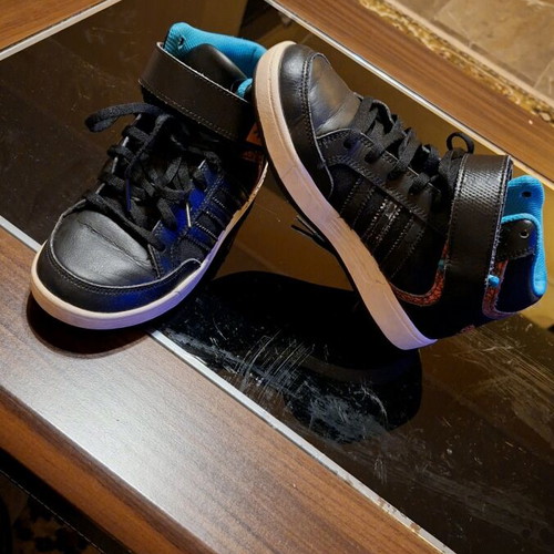 Adidas Originals kids sneakers size 35 like new, black with turquoise details