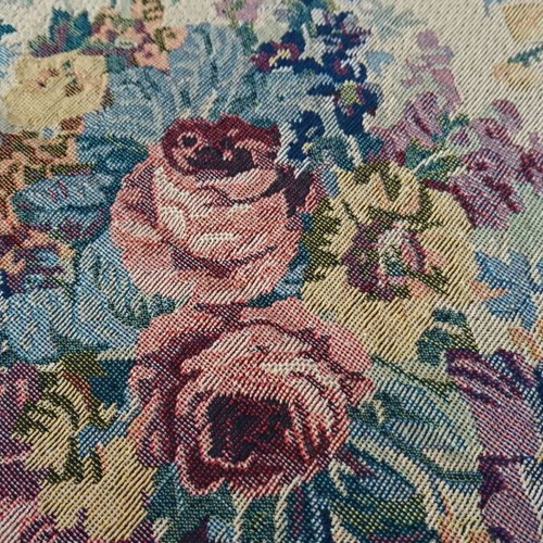 Tapestry tablecloth like new with fringes 140x180 cm