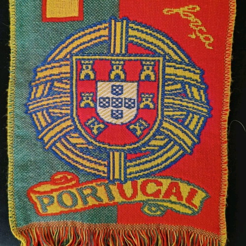 Portugal scarf 2004 like new, authentic