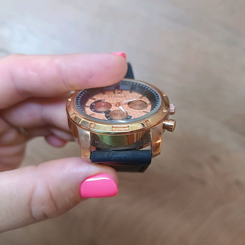Ferendi women's watch like new, black and gold