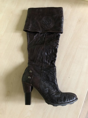 Diesel women's leather vintage boots like new, size 39, brown