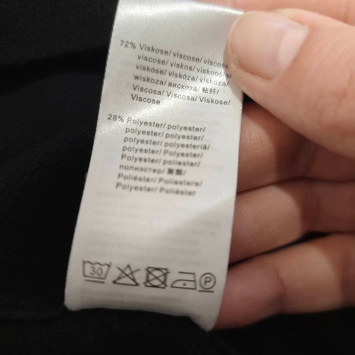 Tunic like new, size XL/XXL, black, with pockets and neck clip