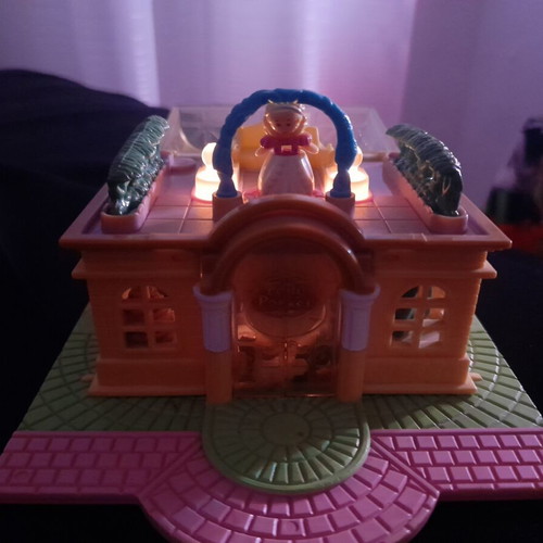 Bluebird Polly Pocket Light-up Bridal Salon vintage 1993/1994