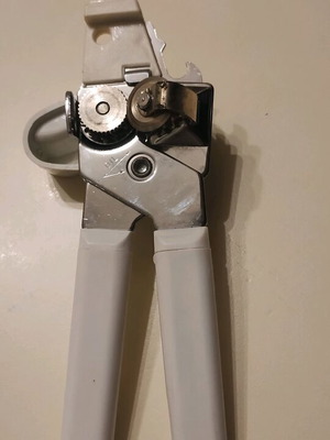 Can opener like new
