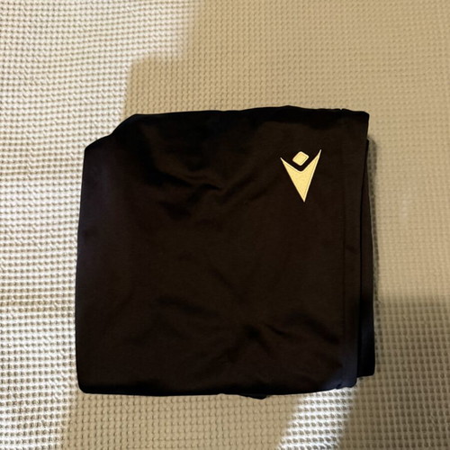 Macron black sportswear like new