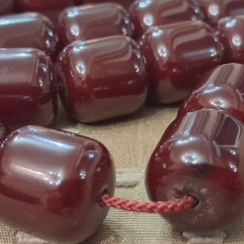 Bakelite Komboloi used, 33-bead Syrian origin with traditional metal finish