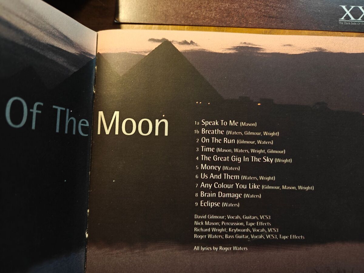Pink Floyd The Dark Side Of The Moon CD… - € 69,00 - Vendora.cy