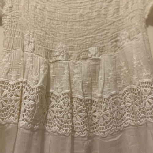 King Kong, white dress, size S, 70% cotton, 30% silk, with lining.