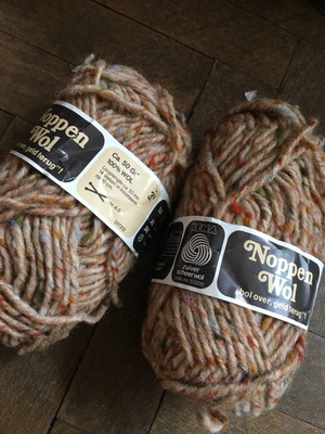 100% Wool Yarn, 50g, 50m, pack of 2