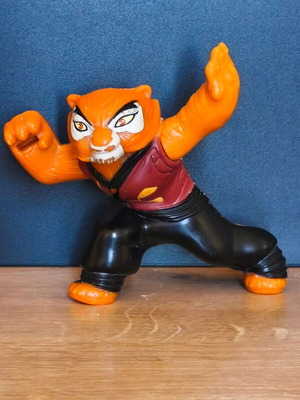 2011 Kung Fu Panda McDonald's figure