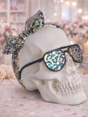 Decorative Gothic Skull Glamour new, with sequins and sunglasses