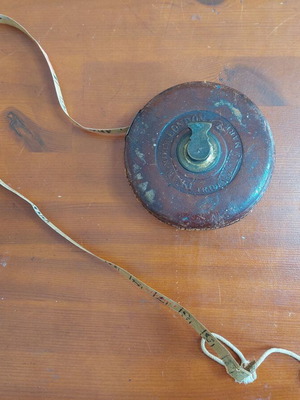 London Maker Dean English measuring tape used