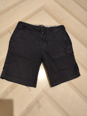 Bershka men's bermuda shorts used, size M, black