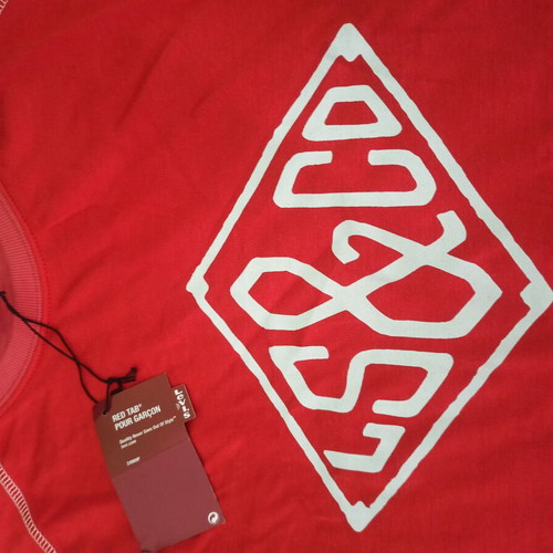 Levi's t-shirt new, size M, red