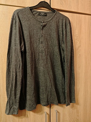 Bershka men's long-sleeve shirt size M like new