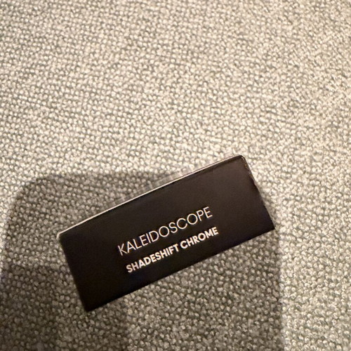 Multichrome Single Eye Shadow Compact Kaleidoscope new