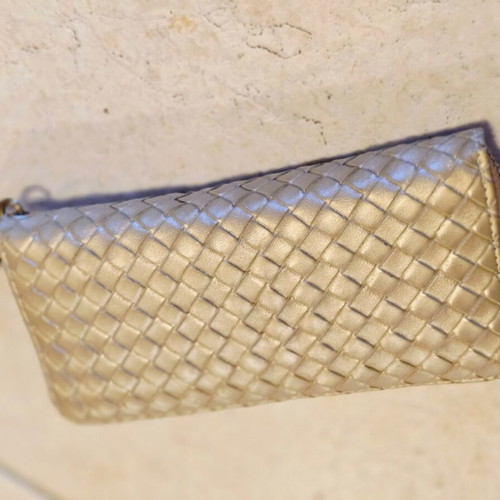Women's wallet gold like new, high quality