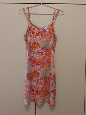 Giani Feroti Lady Line Dress like new, floral viscose, size S