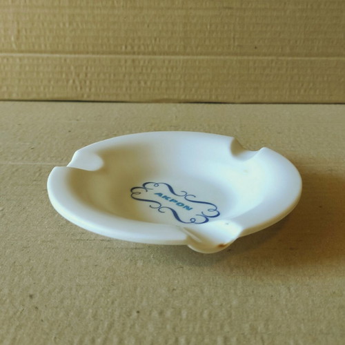 Akron Ilion Krystal ashtray used, white bakelite