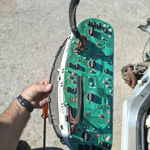 Hyundai Getz 04mod instrument cluster 1.1cc used