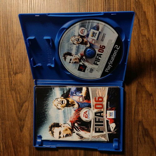 FIFA 06 Ps2 used, sports video game