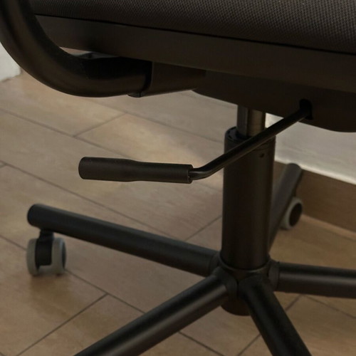 IKEA SMÖRKULL office chair with armrests like new