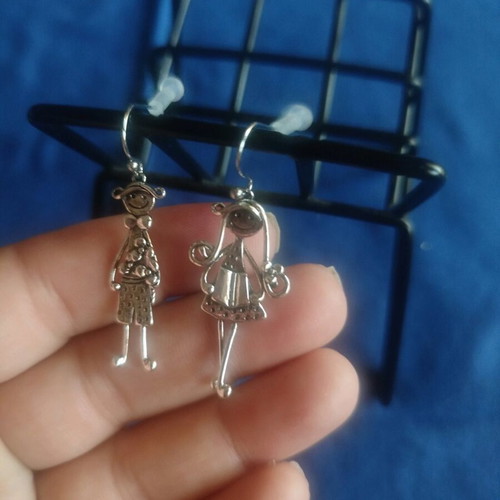 Peg dangling earrings new, silver large pair