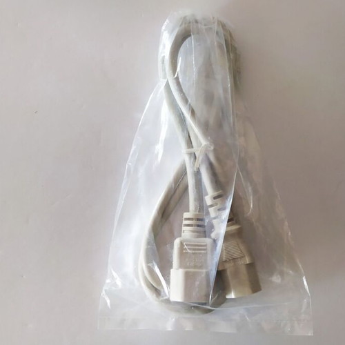 Power Cord Cable C13-C14 1.2m Well Shin like new