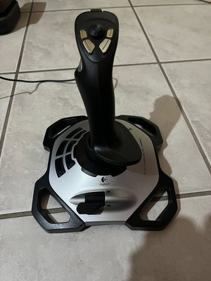 Logitech Extreme 3D Pro χειριστήριο για PC