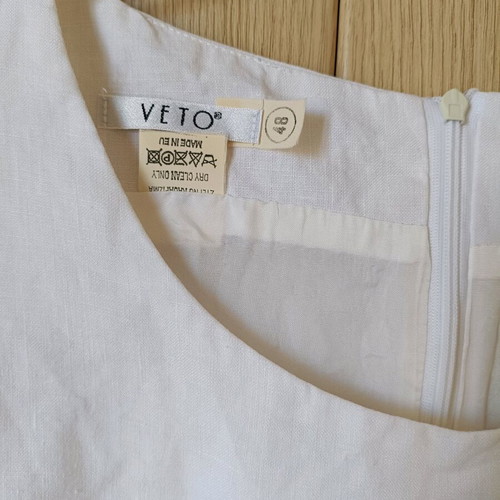 White linen dress Veto like new, vintage style