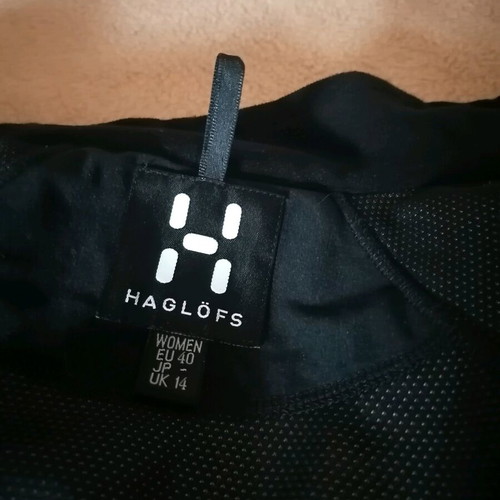 Haglofs women's vest black size L like new