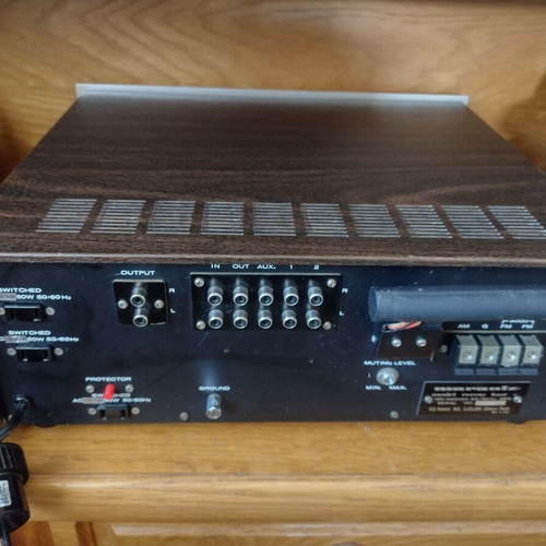 Marantz Model Twenty-Four preamp tuner like new