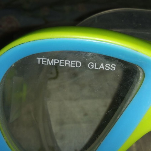 Children's snorkeling mask