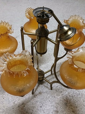 Ceiling chandelier like new