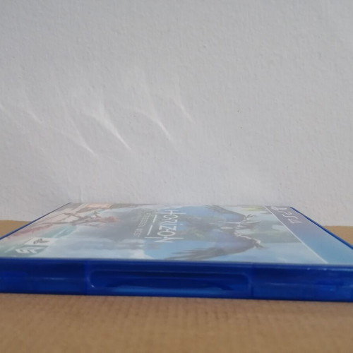 Horizon Forbidden West PS4 promo display case used, no game