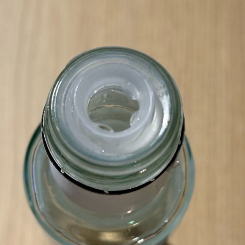 Vinegar bottle used for travel with top opening