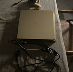 PlayStation 4 Slim Gold 500GB μεταχειρισμένο με χειριστήριο και καλώδια