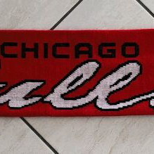 Vintage Chicago Bulls NBA scarf used with official logo